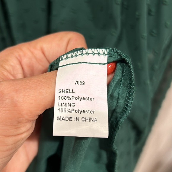 Forest Green midi dress in Medium NWT - Picture 3 of 4